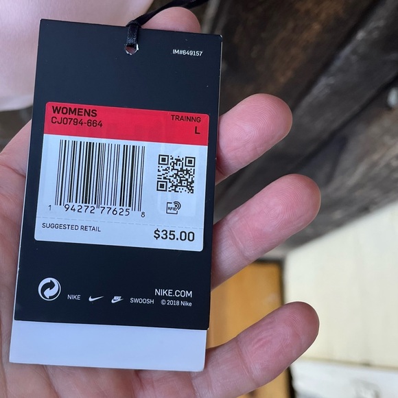 Nike Favorites Dri-Fit Light Support Twist Back Sports Bra NWT Pastel Pink Sz L - Picture 5 of 14